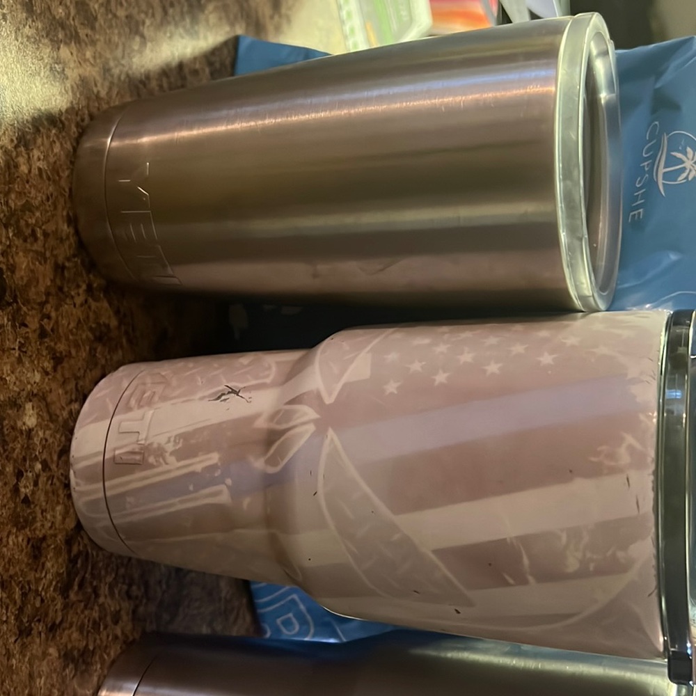 Yeti rambler lot (2) and ozark trail cup